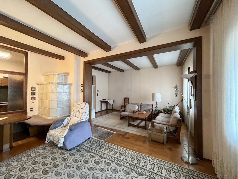 Traumgrundstück mit älterem Haus & Saunahaus