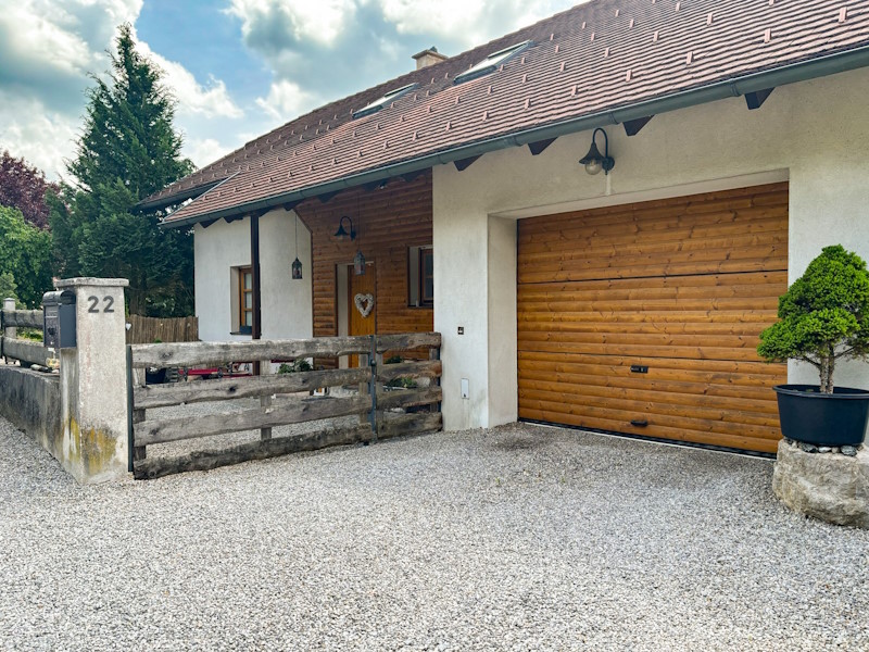 Exklusiv Wohnen im Ortsteil Neuhaus